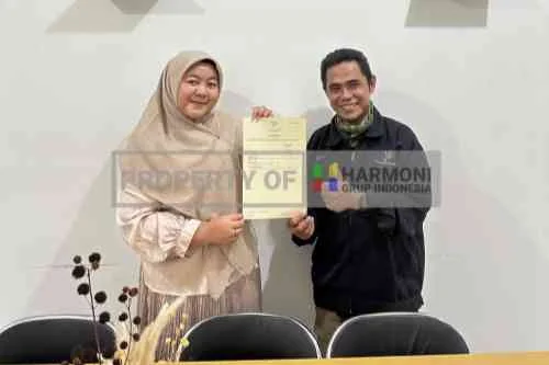 Dokumentasi serah terima sertifikat Project